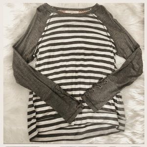 NWOT Women’s long sleeve striped shirt
